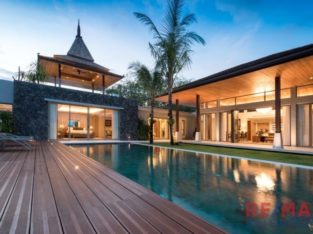 4 Bedroom Balinese Style Pool Villa in Layan