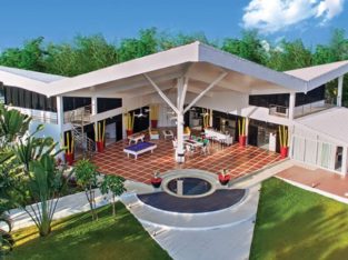 Delta Villa Resort For sale 5 Villas + 1 Studio