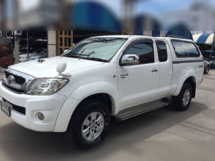 Toyota Vigo 2.5E Diesel Year 2011