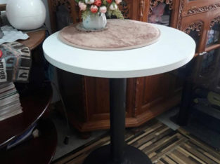 Selling Round Table # Multipurpose Fiberglass Fron