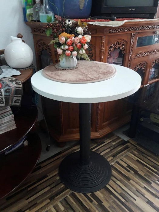 Selling Round Table # Multipurpose Fiberglass Fron