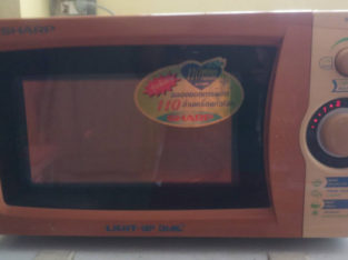 Microwave Oven Sharp R-250 – 22 Liters