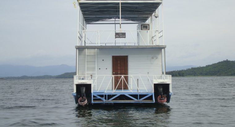 House Boat at Srinakarind Dam, Kanchanaburi. Great