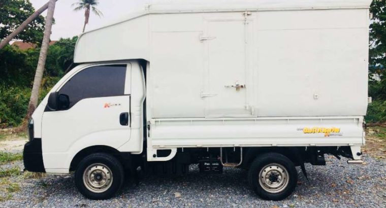 Mini Truck for Monthly Rent