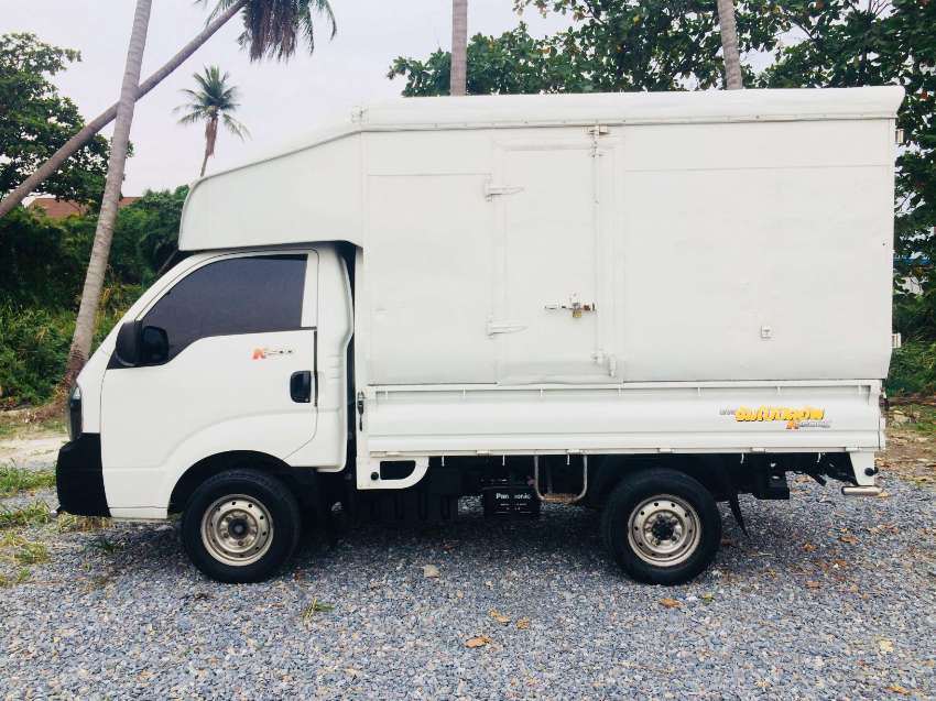 Mini Truck for Monthly Rent