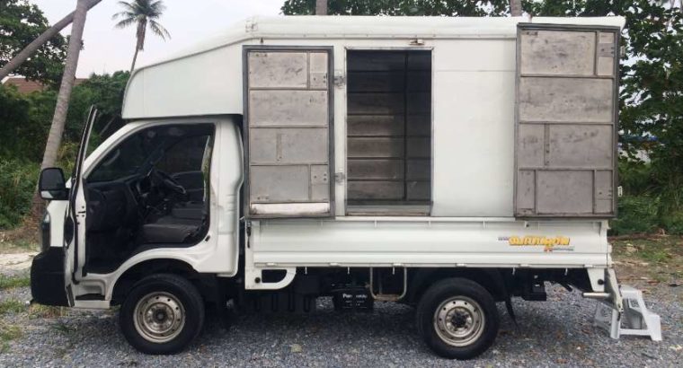 Mini Truck for Monthly Rent