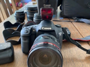 Canon EOS D7 Complete semi-professional kit. Sell