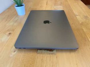 MacBook Air 2020