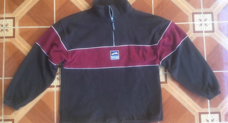 Slazenger Pullover/Coat with half zippered front.