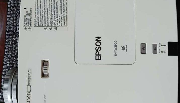 EPSON EH TW 2900 Full HD Projector / Beamer