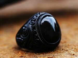MAGIC RINGS THAT CAN HELP YOU TO BECOME RICH.