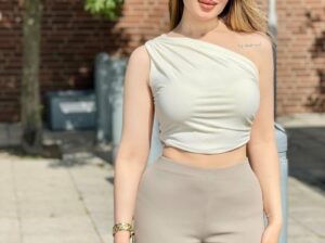 Trusted Call Girl In Dwarka Sector 11 | 9220592151